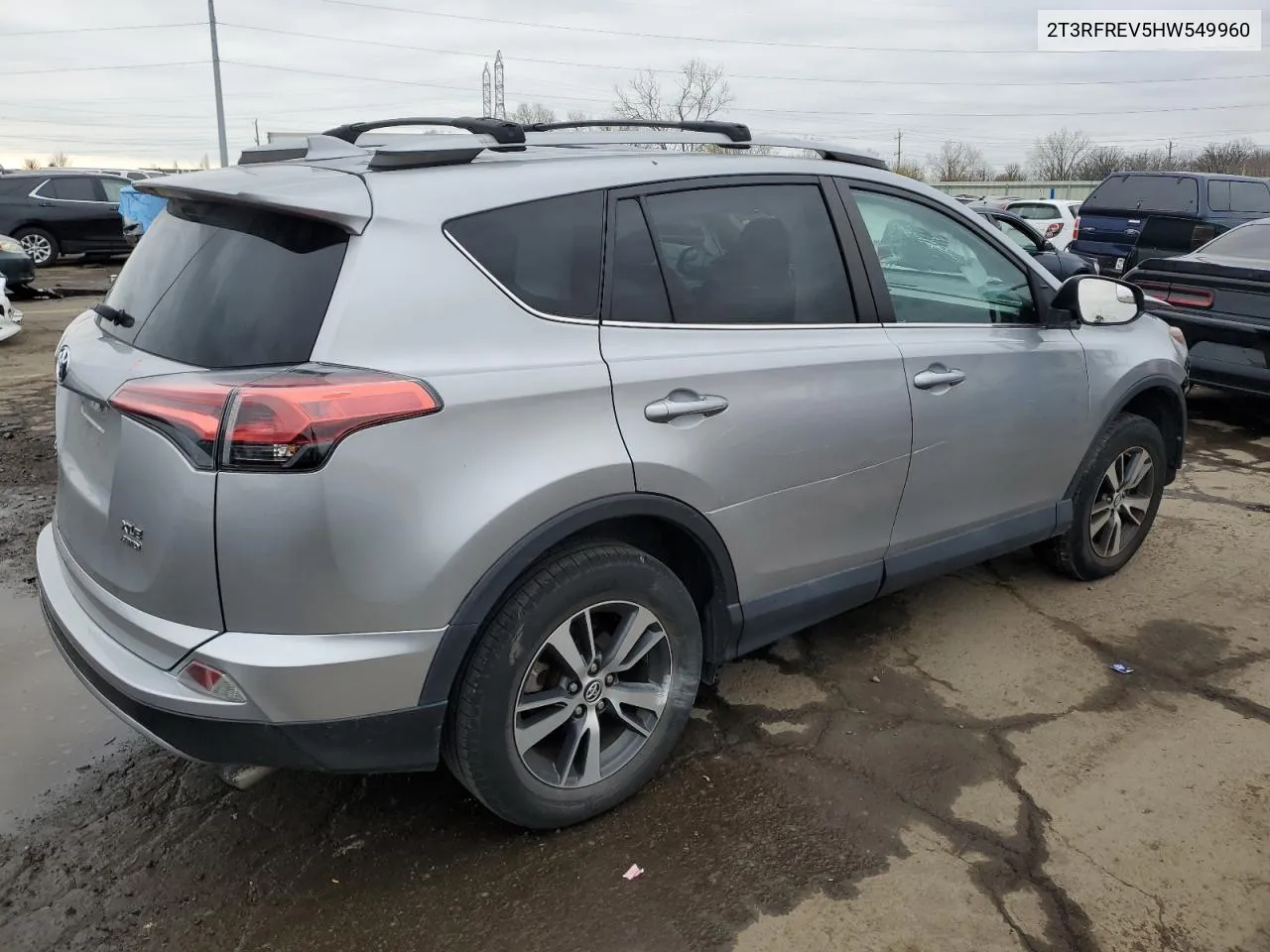 2017 Toyota Rav4 Xle VIN: 2T3RFREV5HW549960 Lot: 80266954