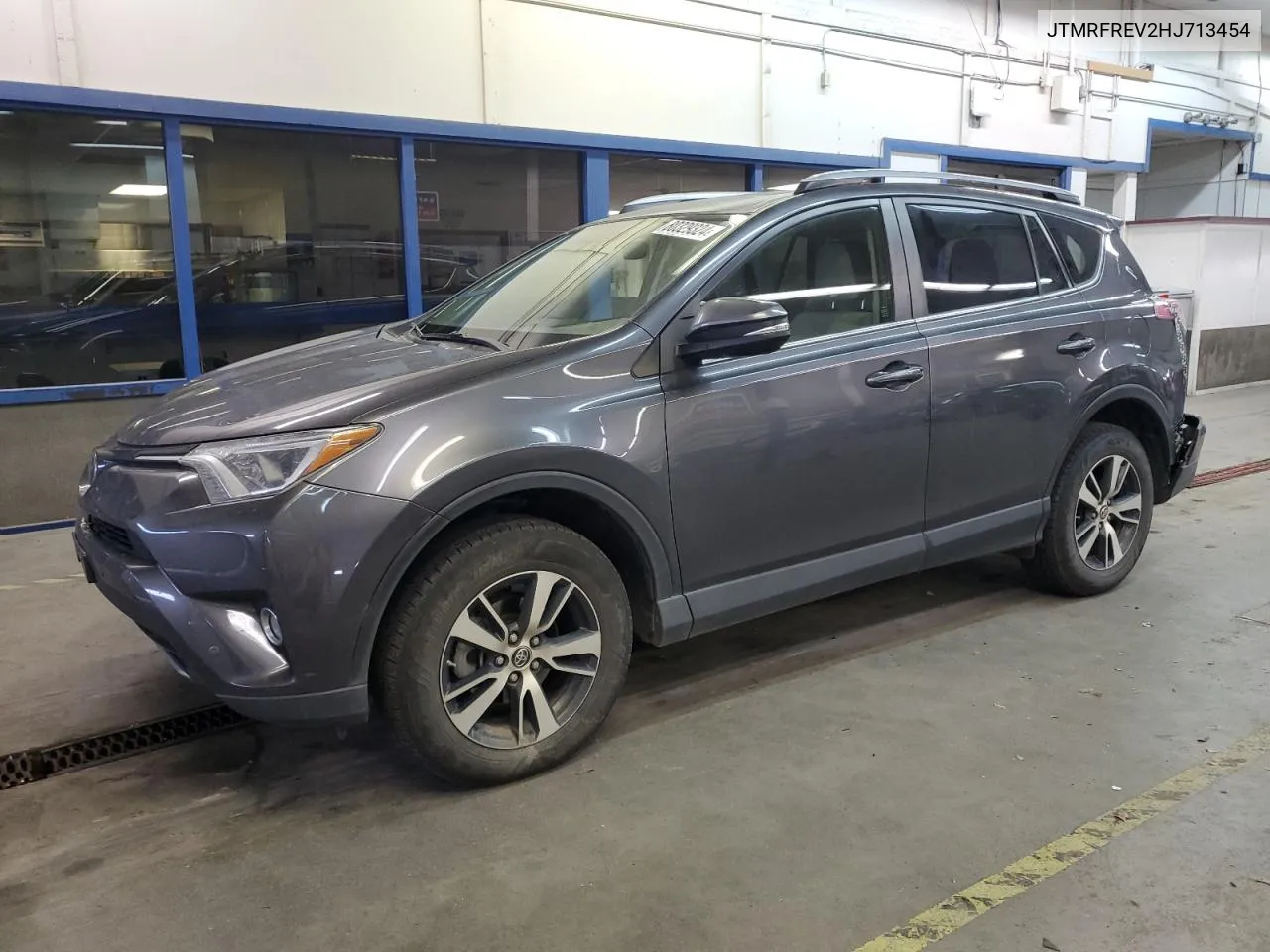 2017 Toyota Rav4 Xle VIN: JTMRFREV2HJ713454 Lot: 80329324