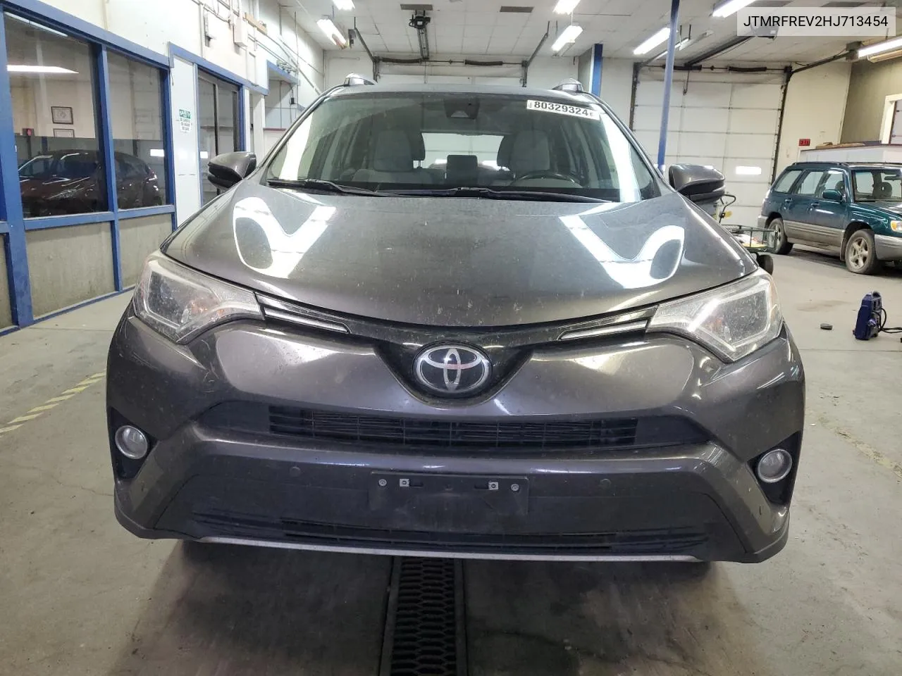 2017 Toyota Rav4 Xle VIN: JTMRFREV2HJ713454 Lot: 80329324