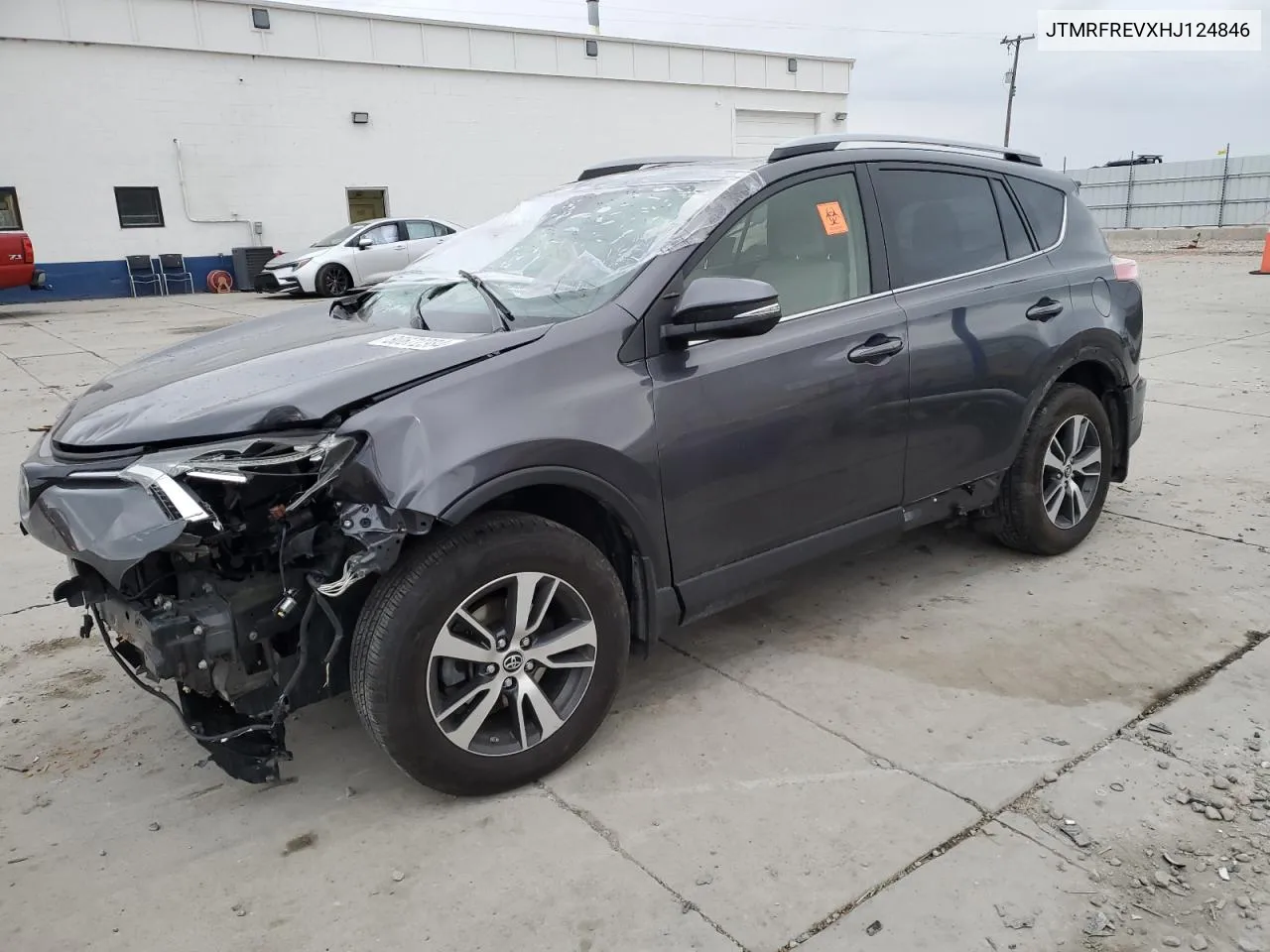 2017 Toyota Rav4 Xle VIN: JTMRFREVXHJ124846 Lot: 80672384