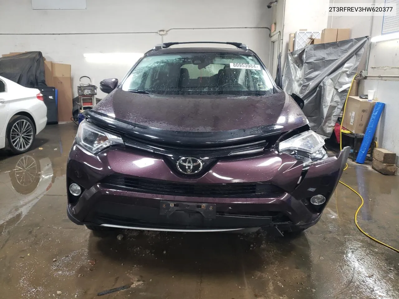 2017 Toyota Rav4 Xle VIN: 2T3RFREV3HW620377 Lot: 80953984