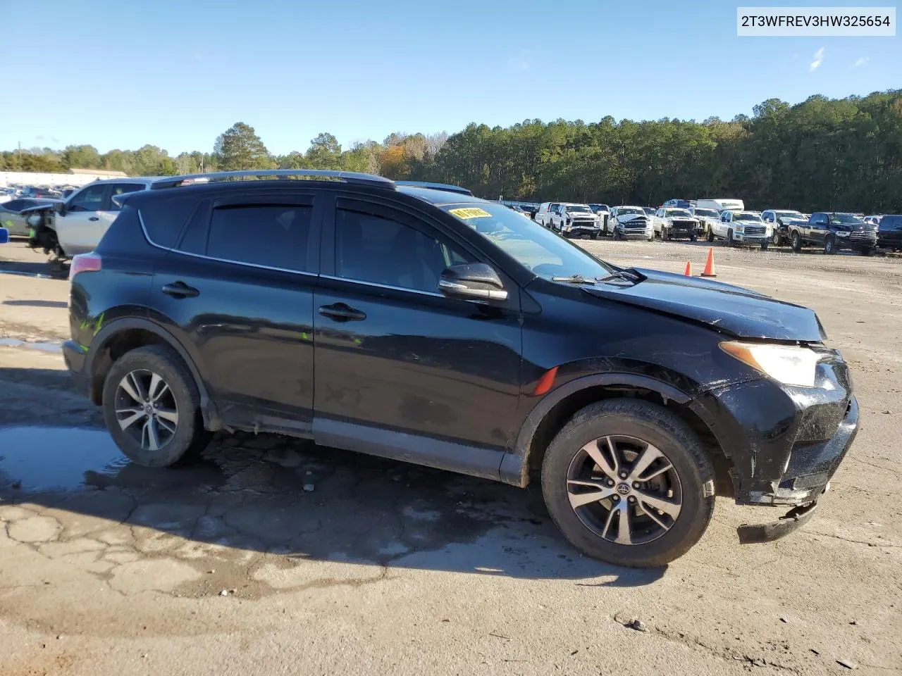 2017 Toyota Rav4 Xle VIN: 2T3WFREV3HW325654 Lot: 81109264