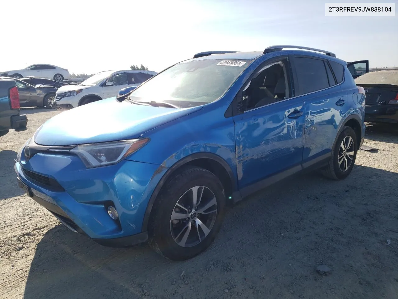 2T3RFREV9JW838104 2018 Toyota Rav4 Adventure