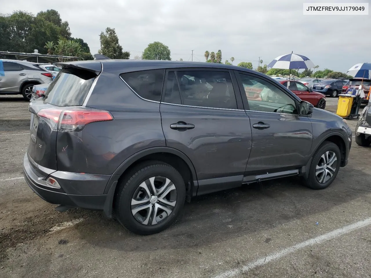 2018 Toyota Rav4 Le VIN: JTMZFREV9JJ179049 Lot: 68869134