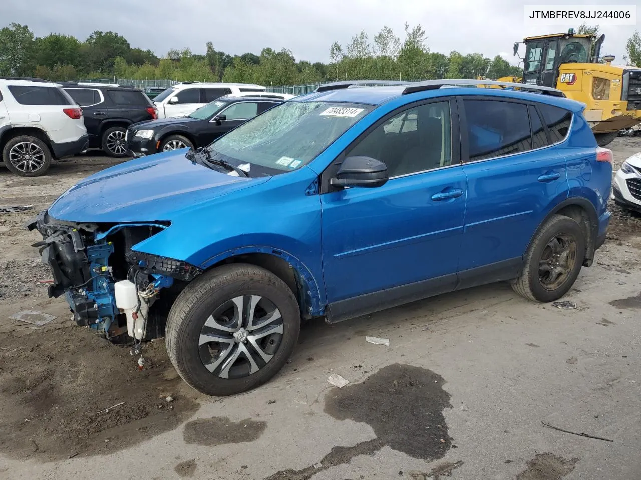 JTMBFREV8JJ244006 2018 Toyota Rav4 Le