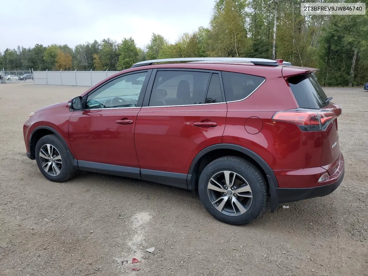 2018 Toyota Rav4 Le VIN: 2T3BFREV9JW846740 Lot: 70797684