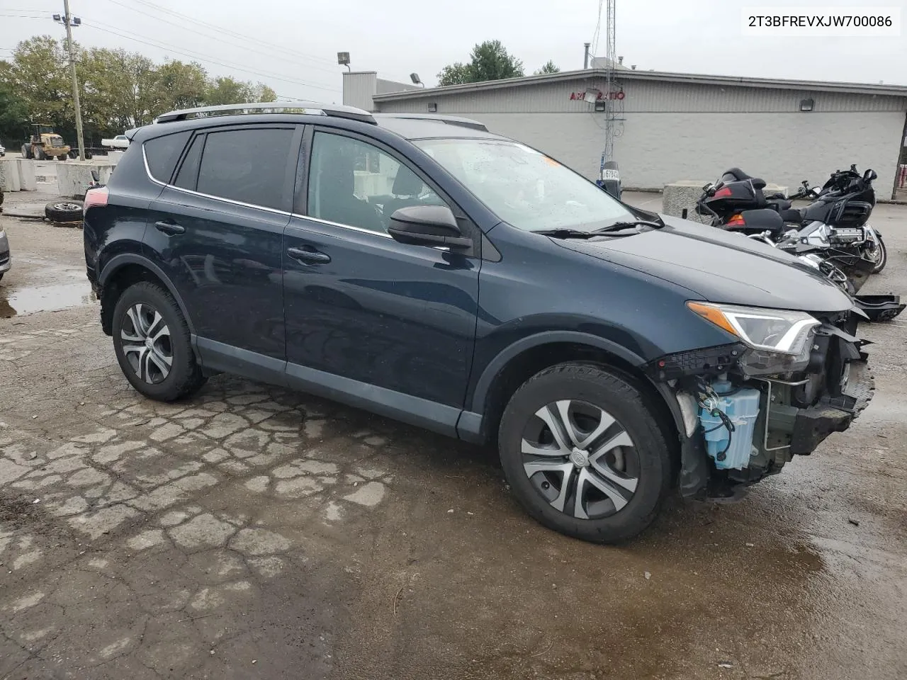 2018 Toyota Rav4 Le VIN: 2T3BFREVXJW700086 Lot: 71368824