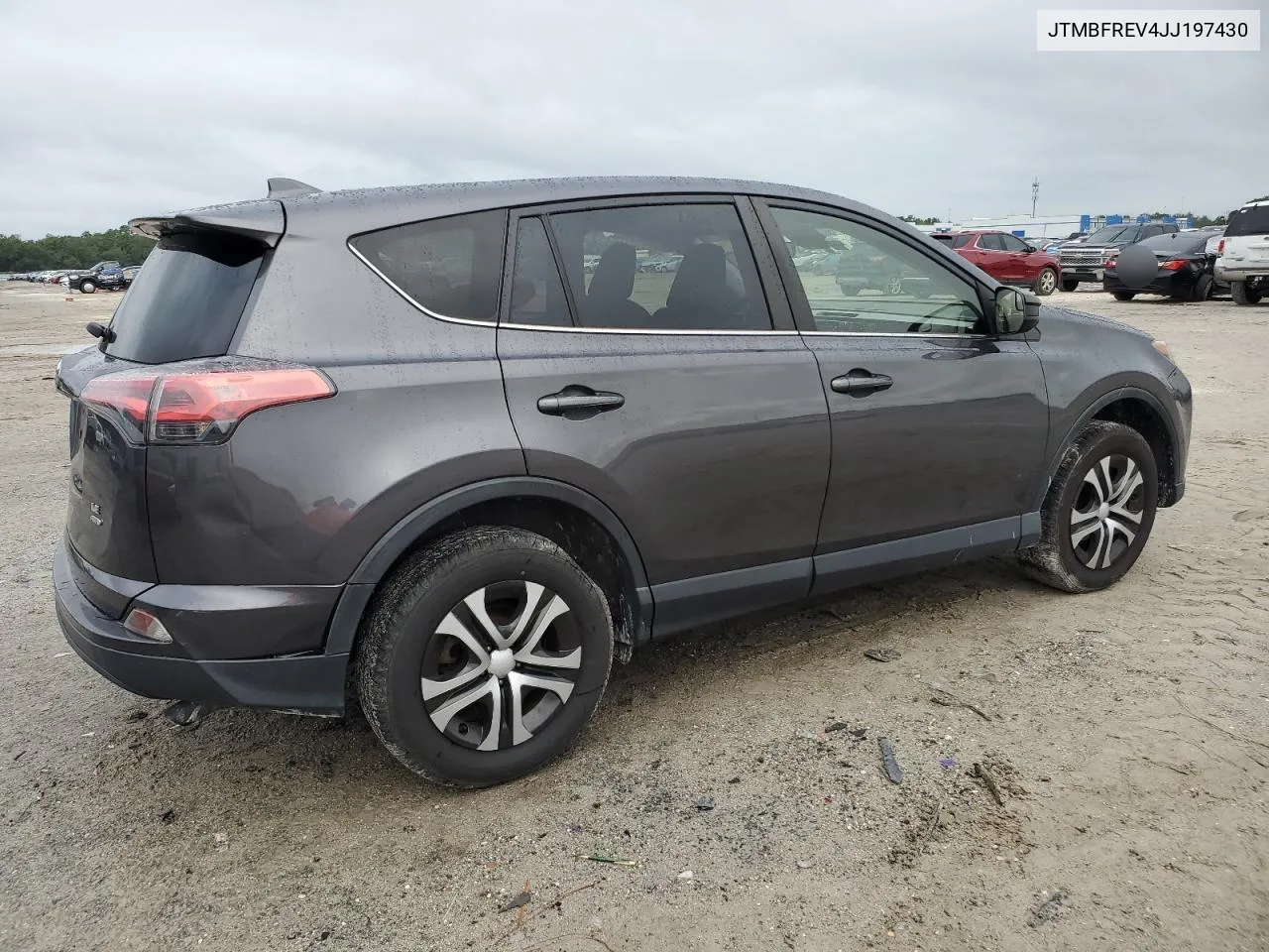 2018 Toyota Rav4 Le VIN: JTMBFREV4JJ197430 Lot: 71457454