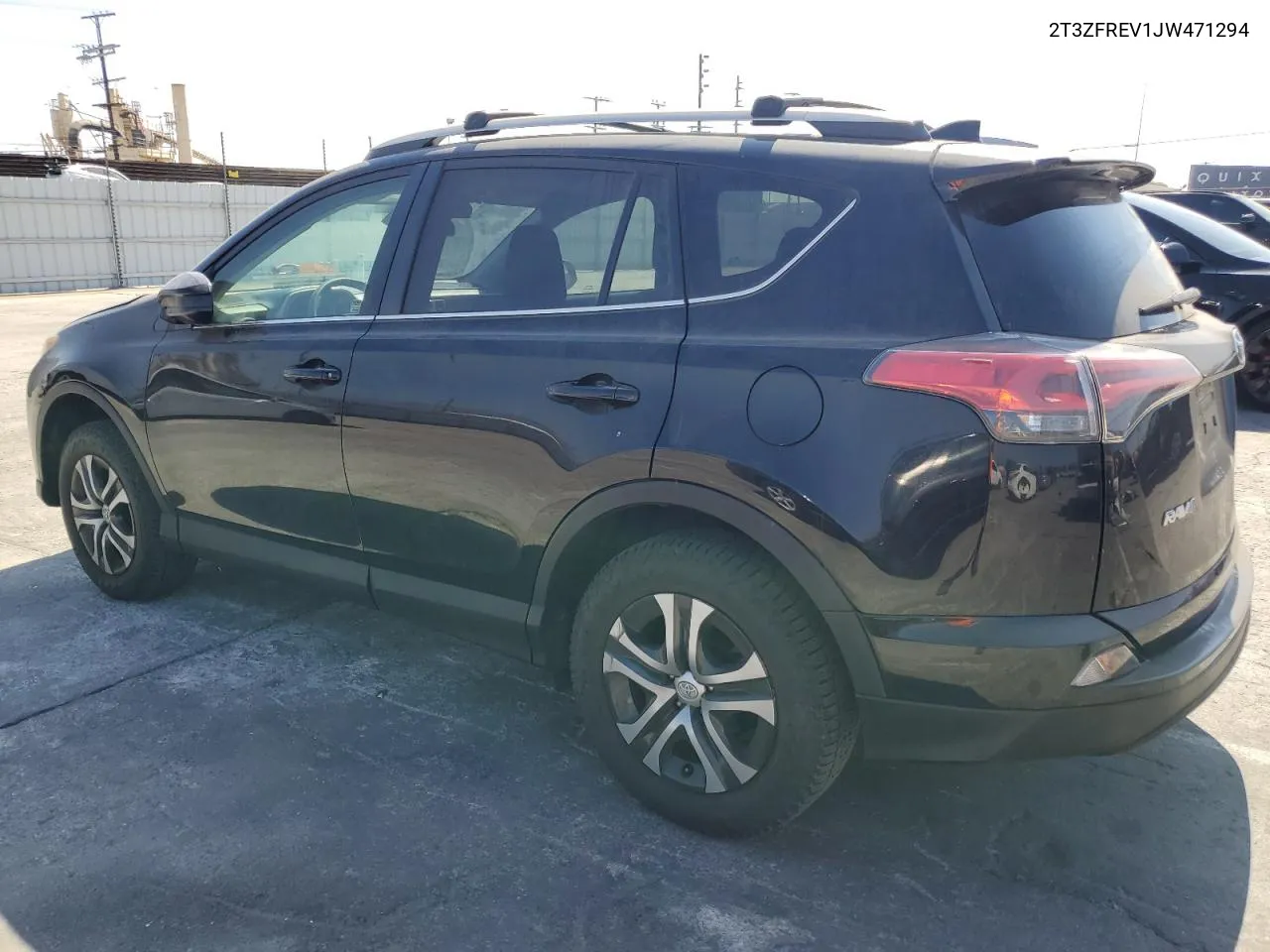 2018 Toyota Rav4 Le VIN: 2T3ZFREV1JW471294 Lot: 72217564