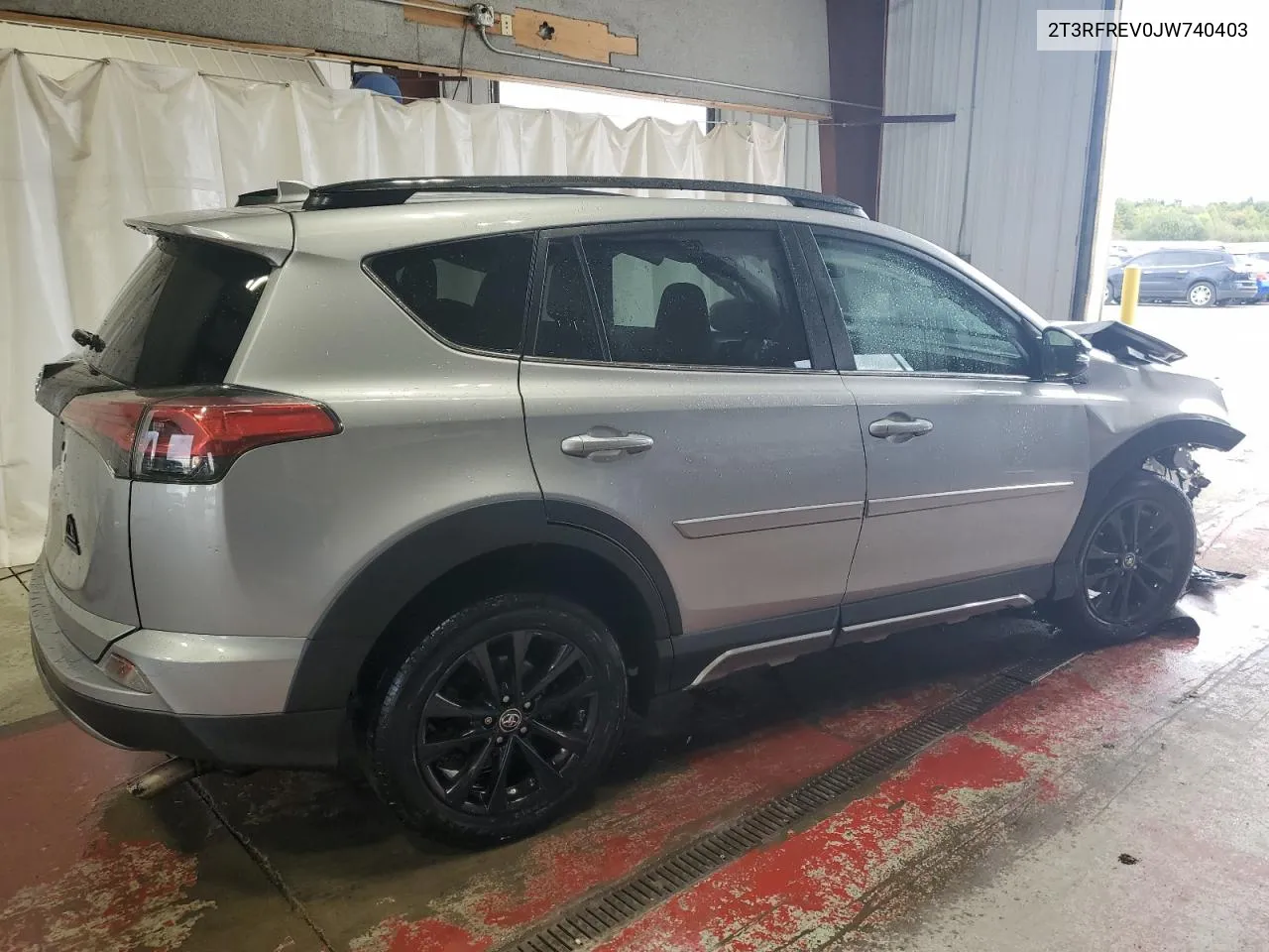 2T3RFREV0JW740403 2018 Toyota Rav4 Adventure