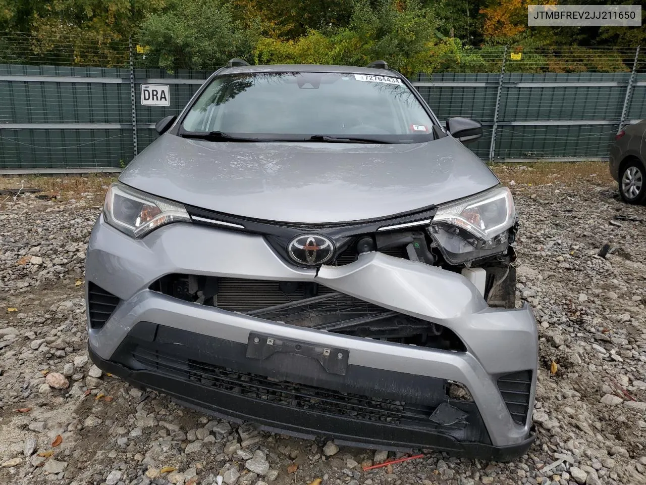 2018 Toyota Rav4 Le VIN: JTMBFREV2JJ211650 Lot: 72764434