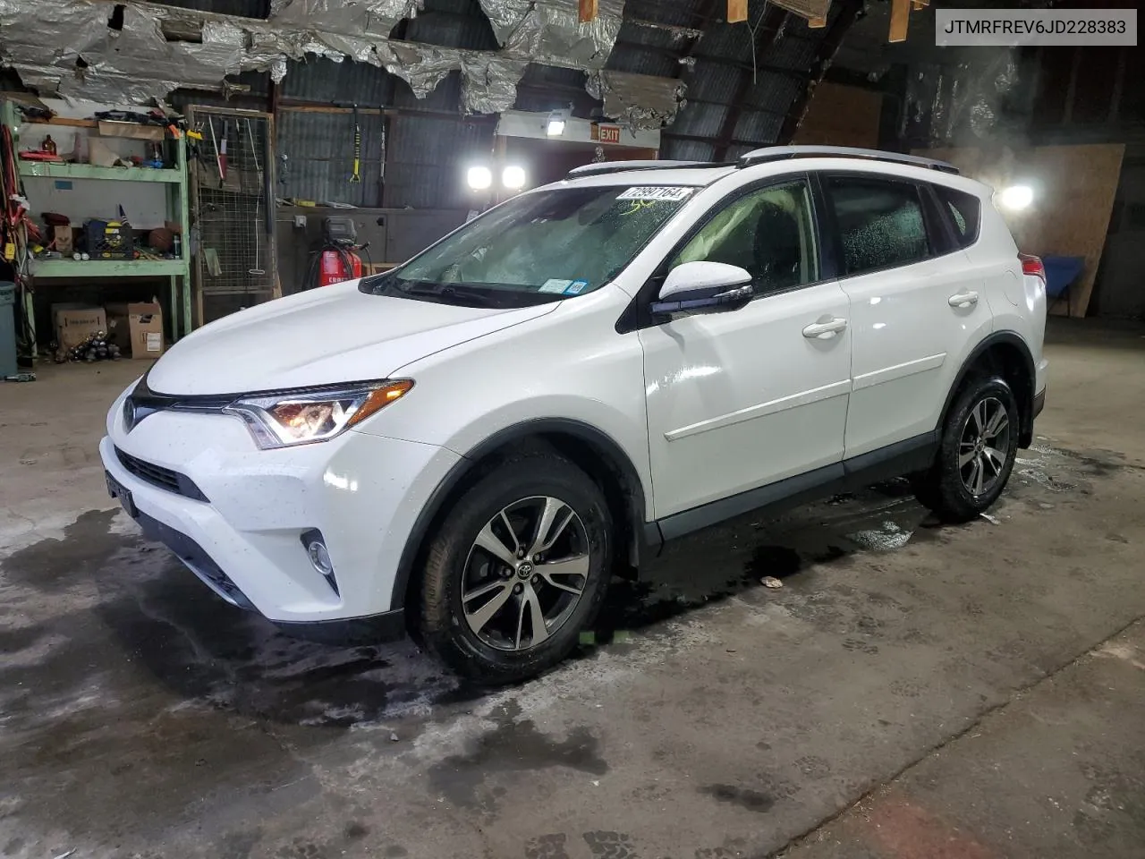 JTMRFREV6JD228383 2018 Toyota Rav4 Adventure