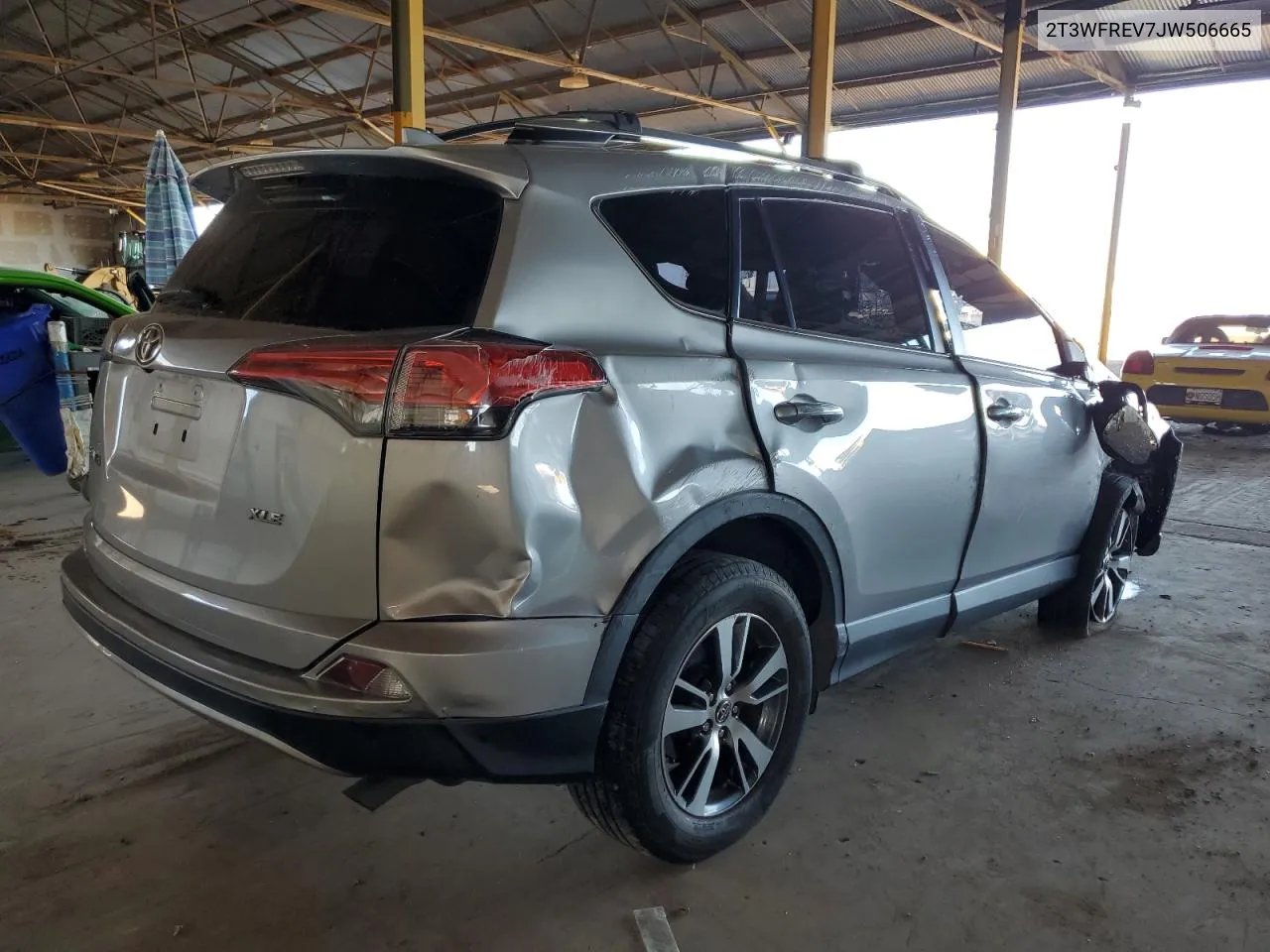 2T3WFREV7JW506665 2018 Toyota Rav4 Adventure