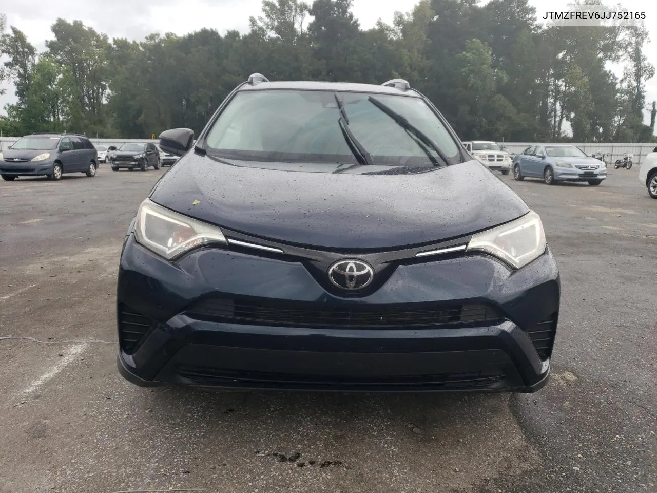 2018 Toyota Rav4 Le VIN: JTMZFREV6JJ752165 Lot: 73347294