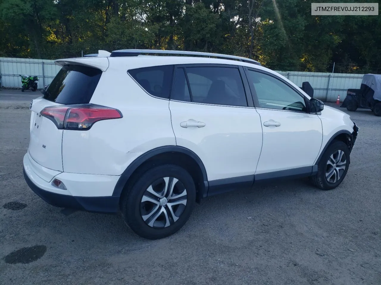 2018 Toyota Rav4 Le VIN: JTMZFREV0JJ212293 Lot: 73372554