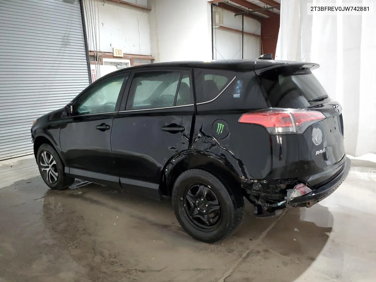 2018 Toyota Rav4 Le VIN: 2T3BFREV0JW742881 Lot: 73409834