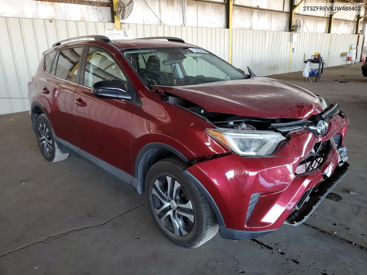 2T3ZFREV8JW488402 2018 Toyota Rav4 Le