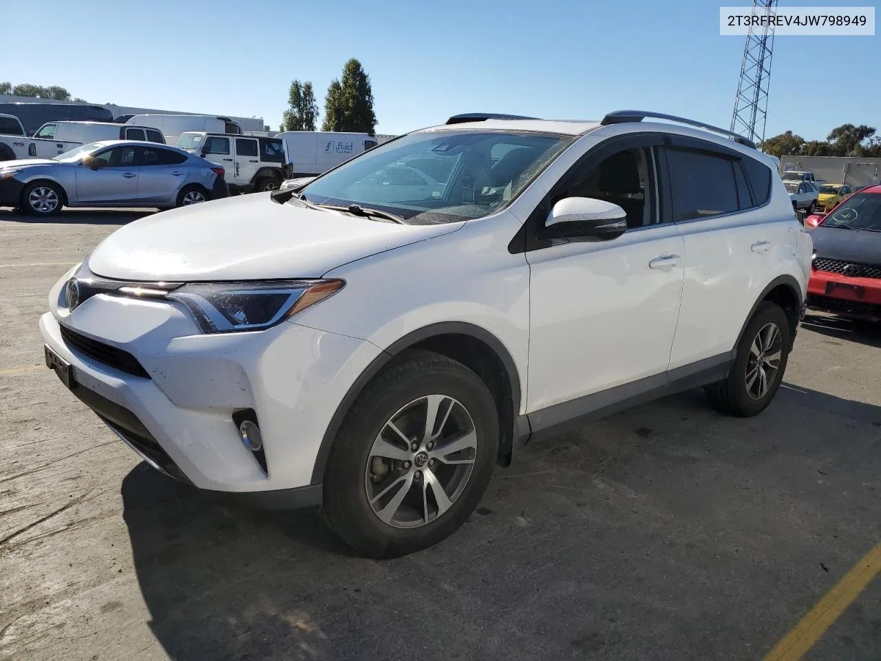 2T3RFREV4JW798949 2018 Toyota Rav4 Adventure