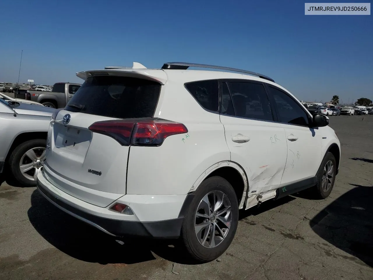 2018 Toyota Rav4 Hv Le VIN: JTMRJREV9JD250666 Lot: 73777974