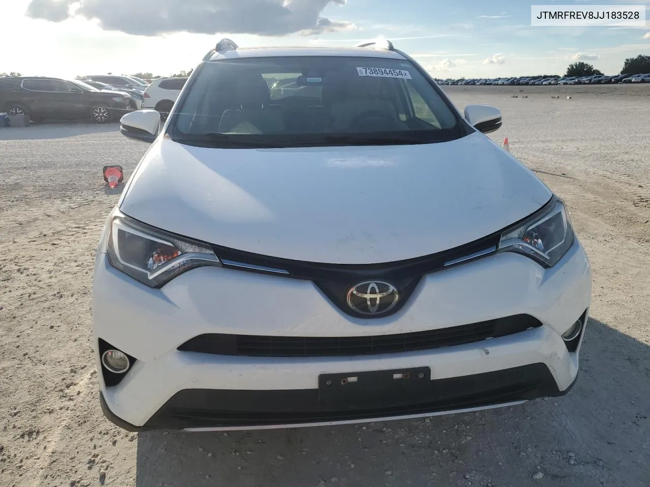 JTMRFREV8JJ183528 2018 Toyota Rav4 Adventure