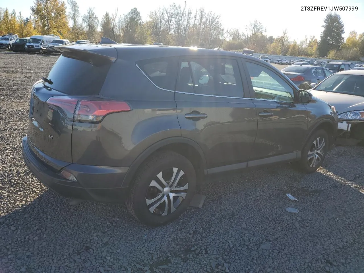 2018 Toyota Rav4 Le VIN: 2T3ZFREV1JW507999 Lot: 74942064