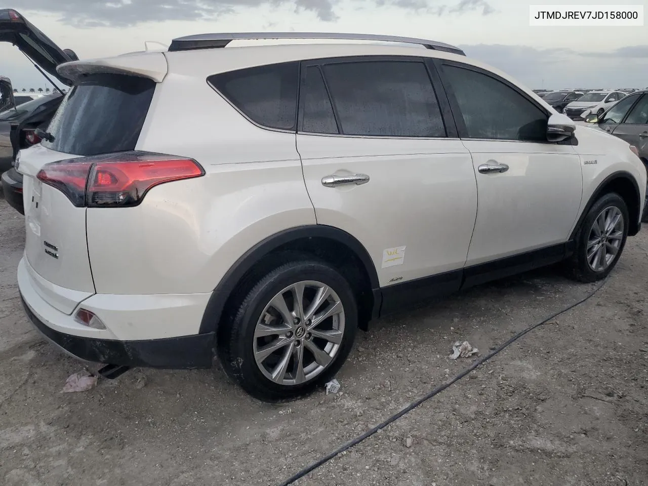 JTMDJREV7JD158000 2018 Toyota Rav4 Hv Limited