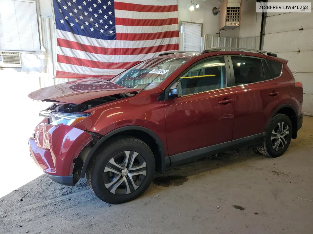 2018 Toyota Rav4 Le VIN: 2T3BFREV1JW840253 Lot: 75989764