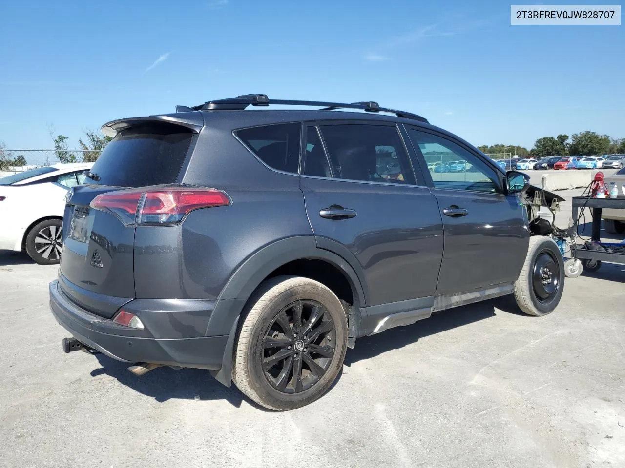 2T3RFREV0JW828707 2018 Toyota Rav4 Adventure