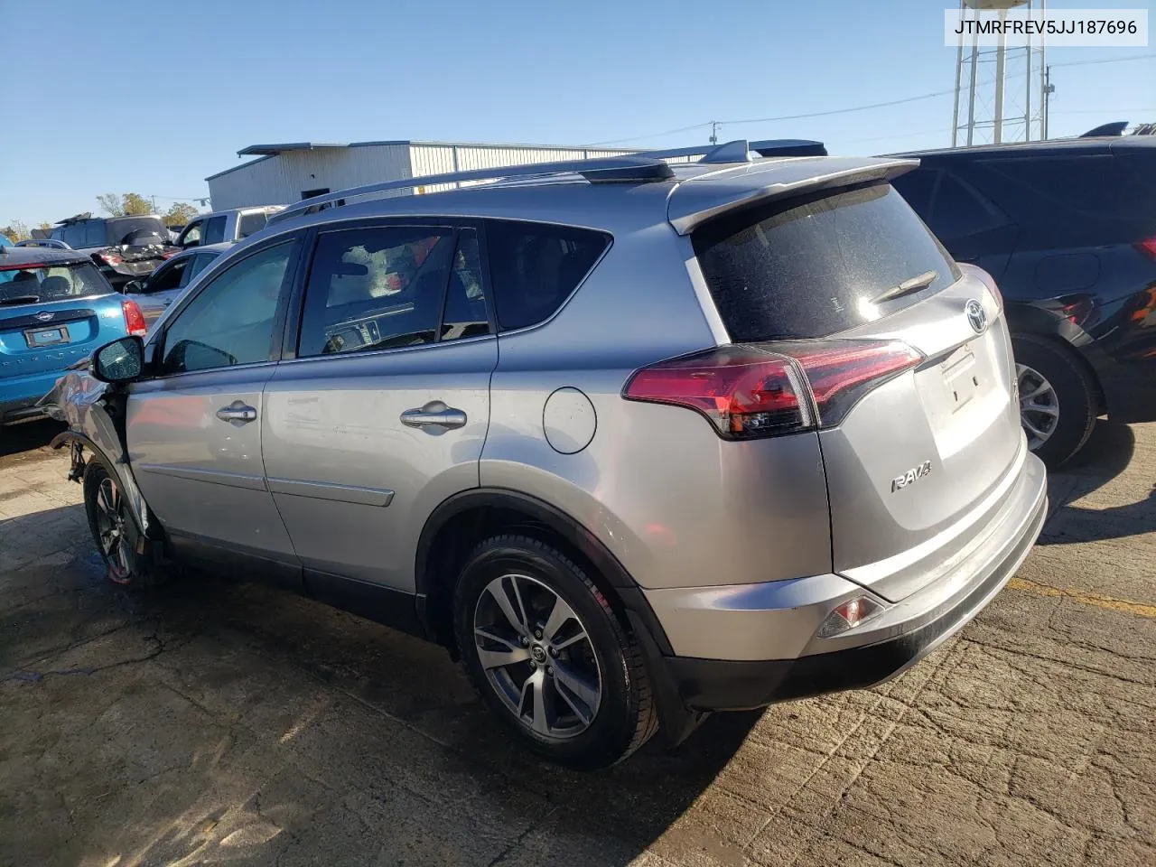 JTMRFREV5JJ187696 2018 Toyota Rav4 Adventure