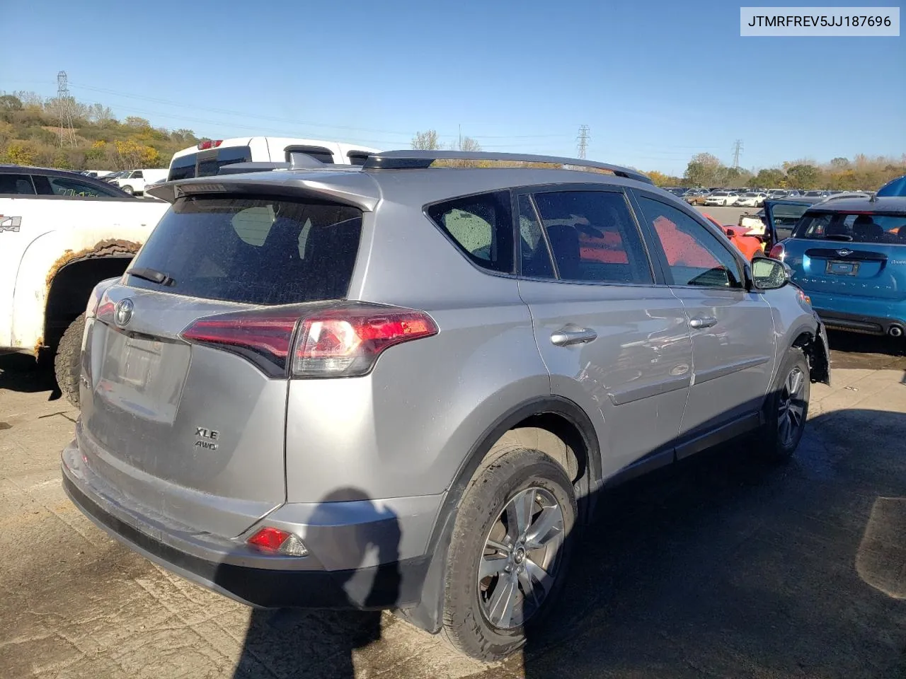 JTMRFREV5JJ187696 2018 Toyota Rav4 Adventure