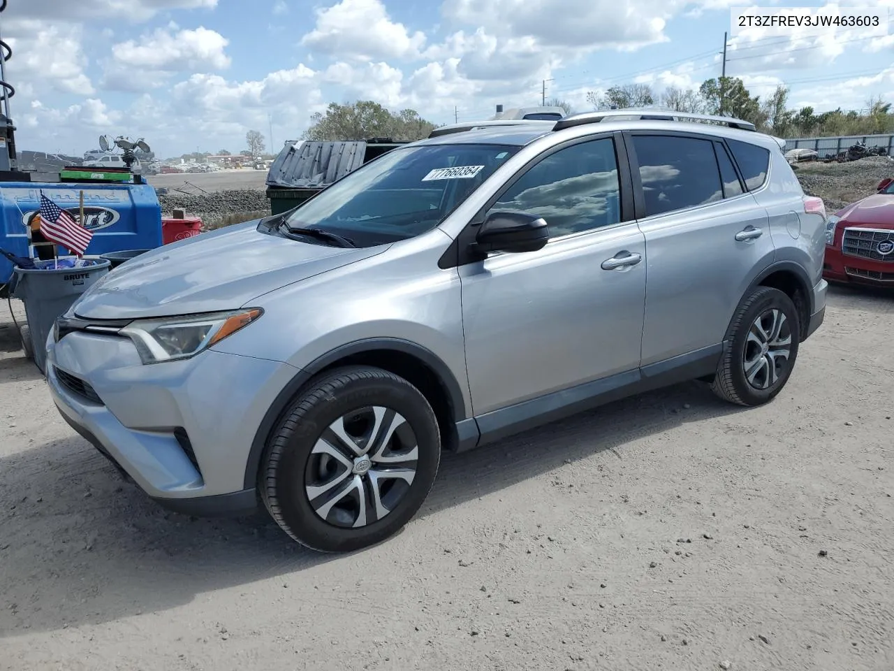 2T3ZFREV3JW463603 2018 Toyota Rav4 Le