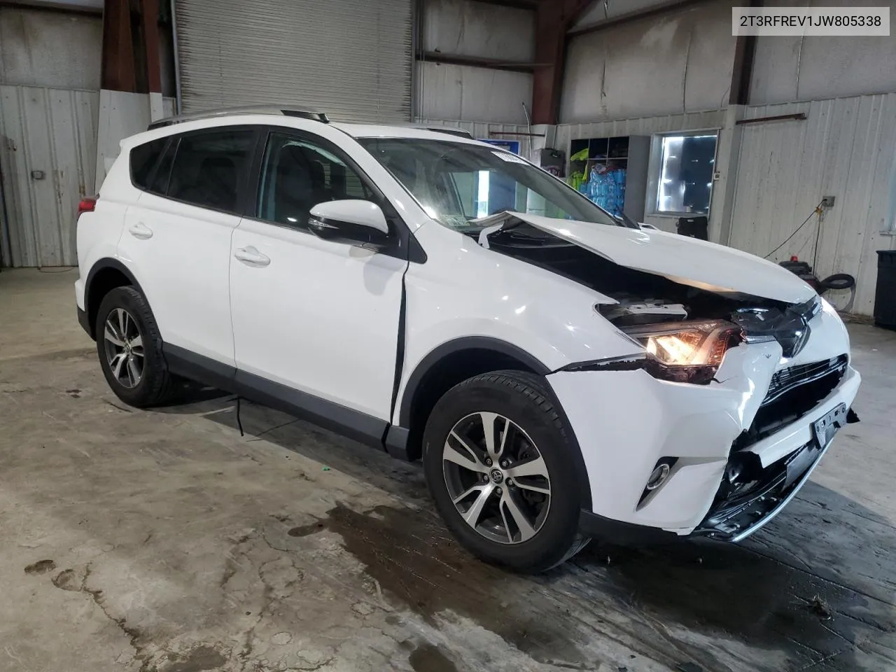 2T3RFREV1JW805338 2018 Toyota Rav4 Adventure