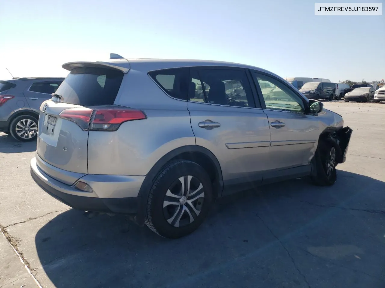 2018 Toyota Rav4 Le VIN: JTMZFREV5JJ183597 Lot: 77840954