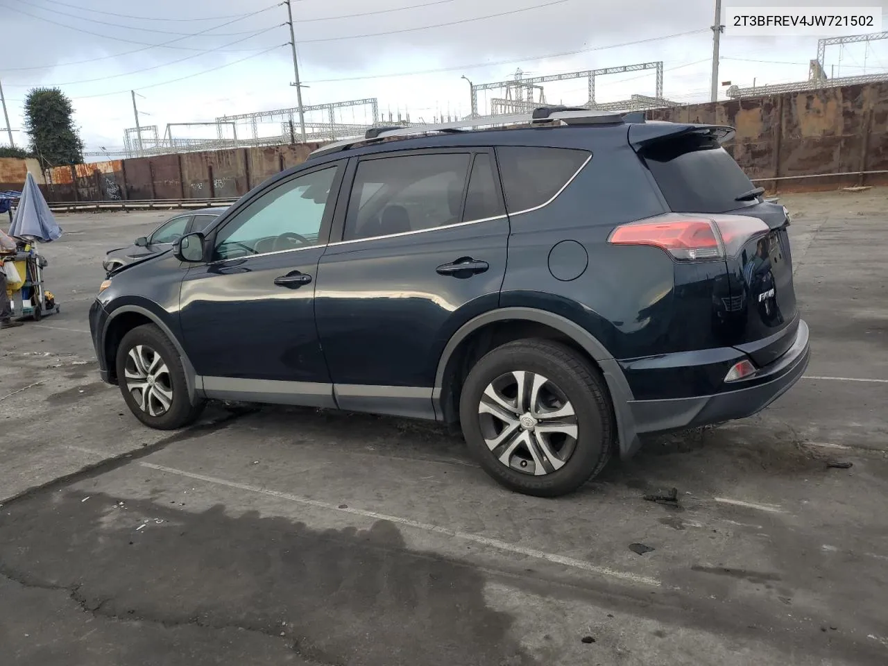 2018 Toyota Rav4 Le VIN: 2T3BFREV4JW721502 Lot: 78276094