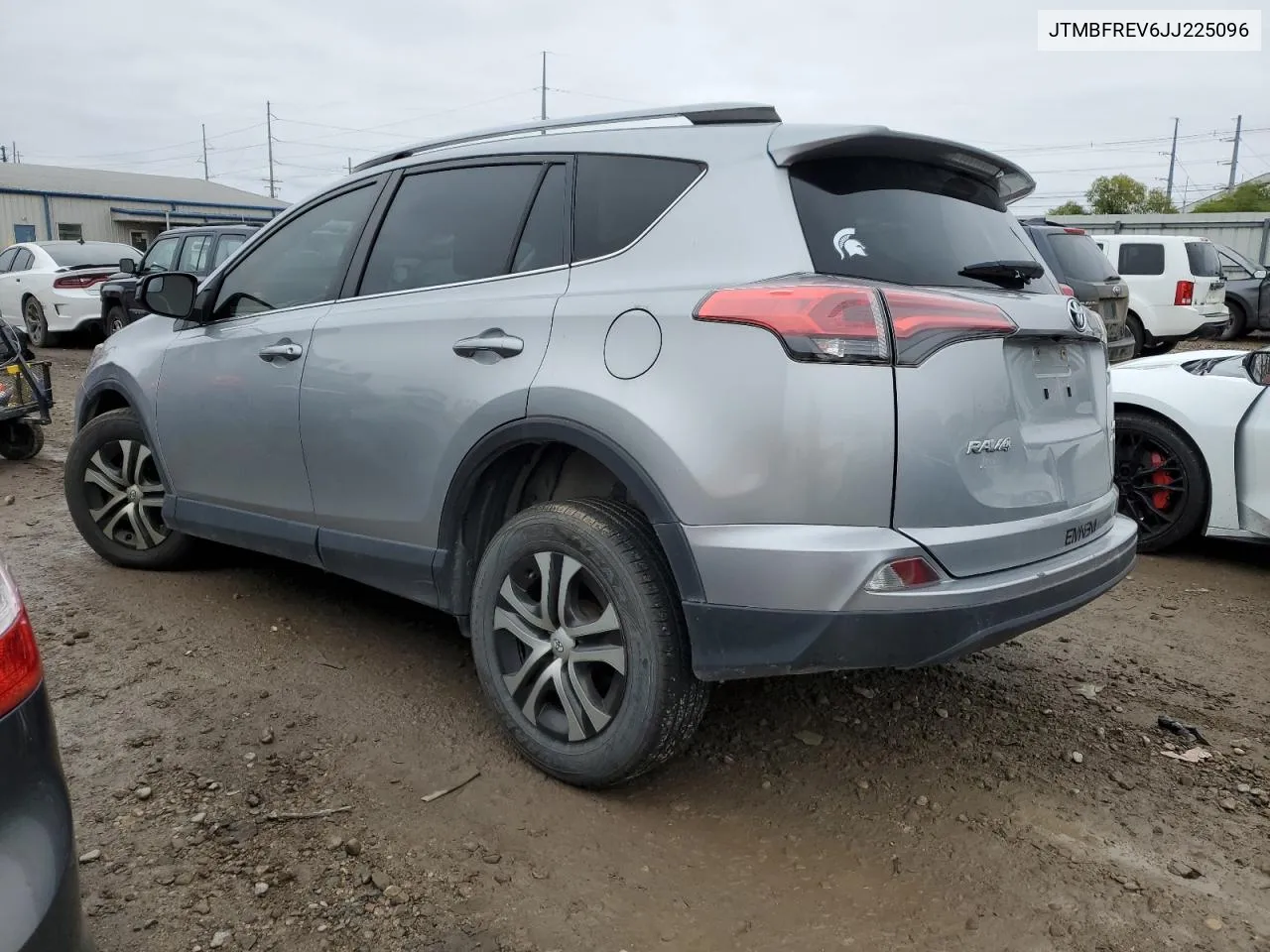 2018 Toyota Rav4 Le VIN: JTMBFREV6JJ225096 Lot: 80657114