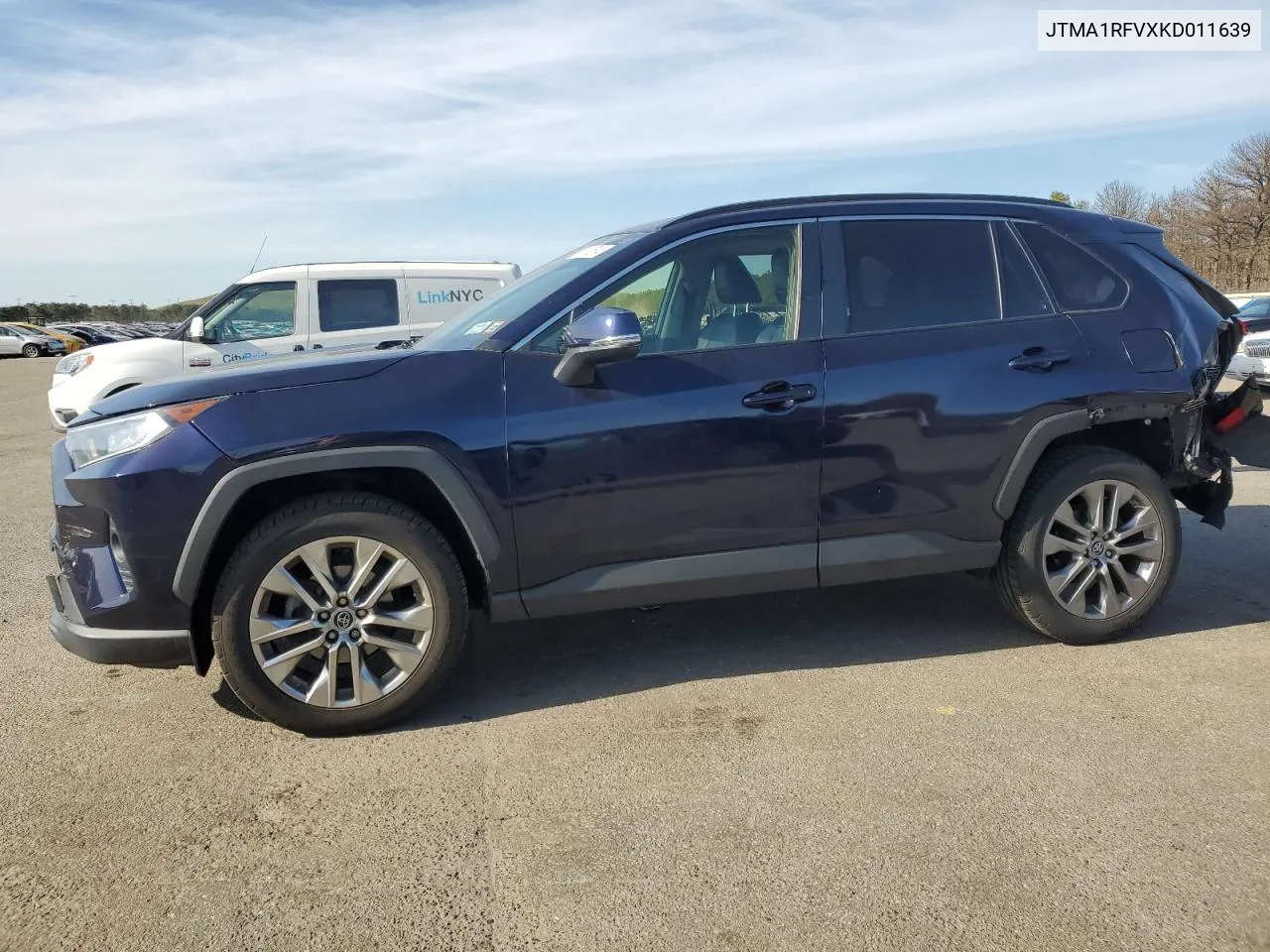 2019 Toyota Rav4 Xle Premium VIN: JTMA1RFVXKD011639 Lot: 50313514