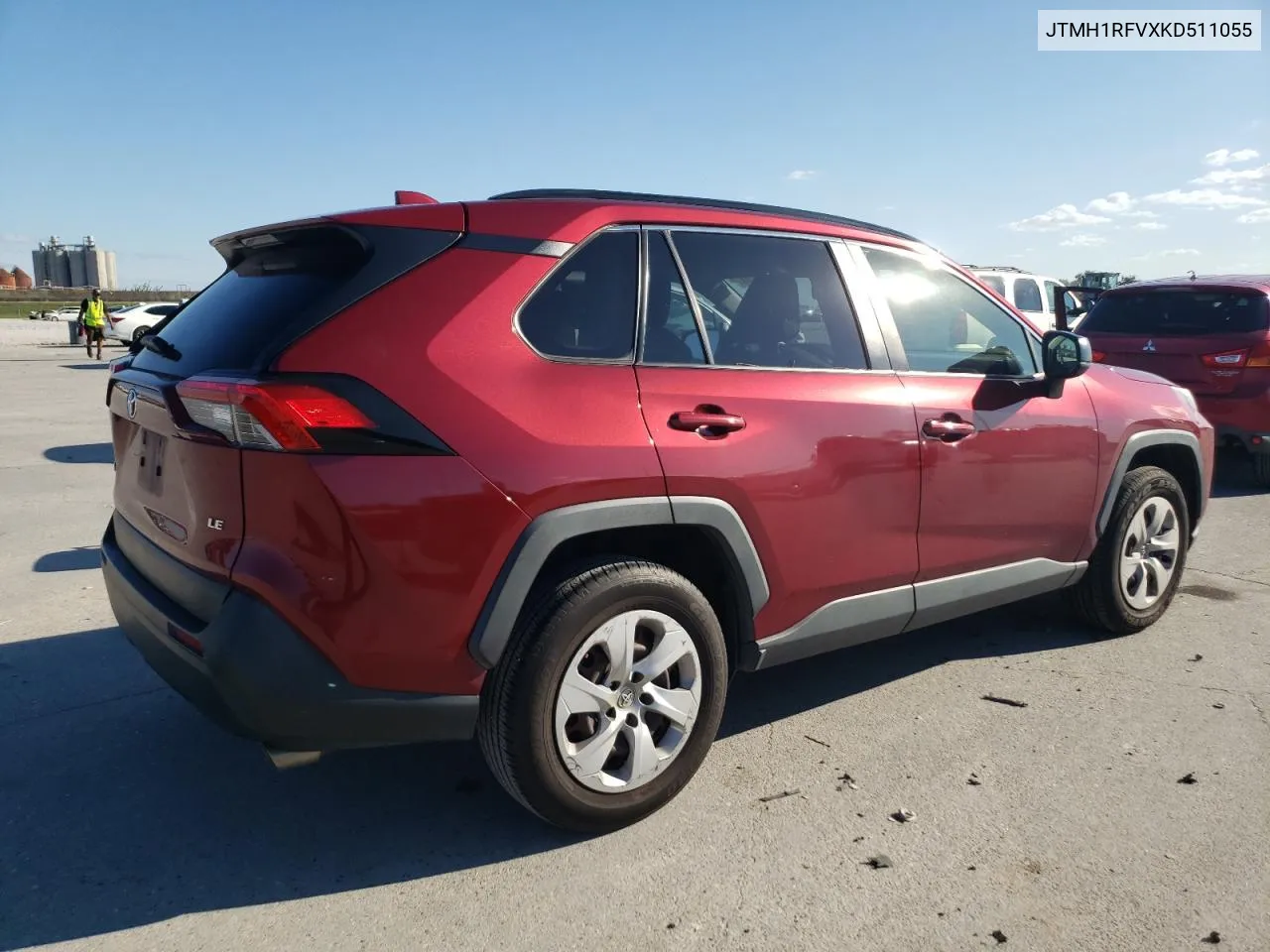 JTMH1RFVXKD511055 2019 Toyota Rav4 Le