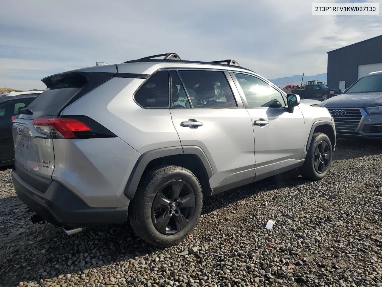 2T3P1RFV1KW027130 2019 Toyota Rav4 Xle