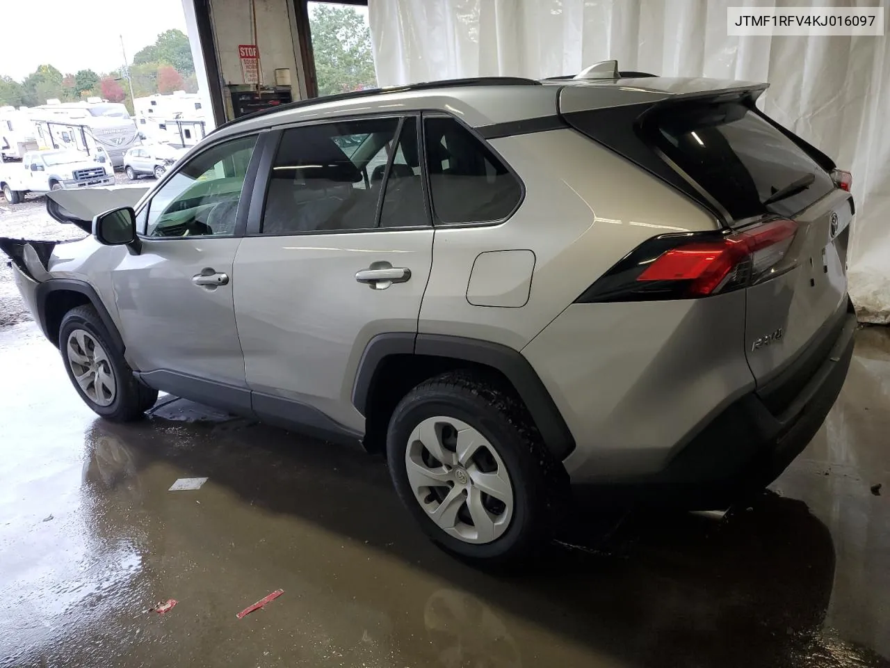 2019 Toyota Rav4 Le VIN: JTMF1RFV4KJ016097 Lot: 73179634