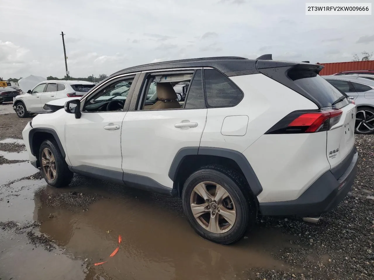 2T3W1RFV2KW009666 2019 Toyota Rav4 Xle