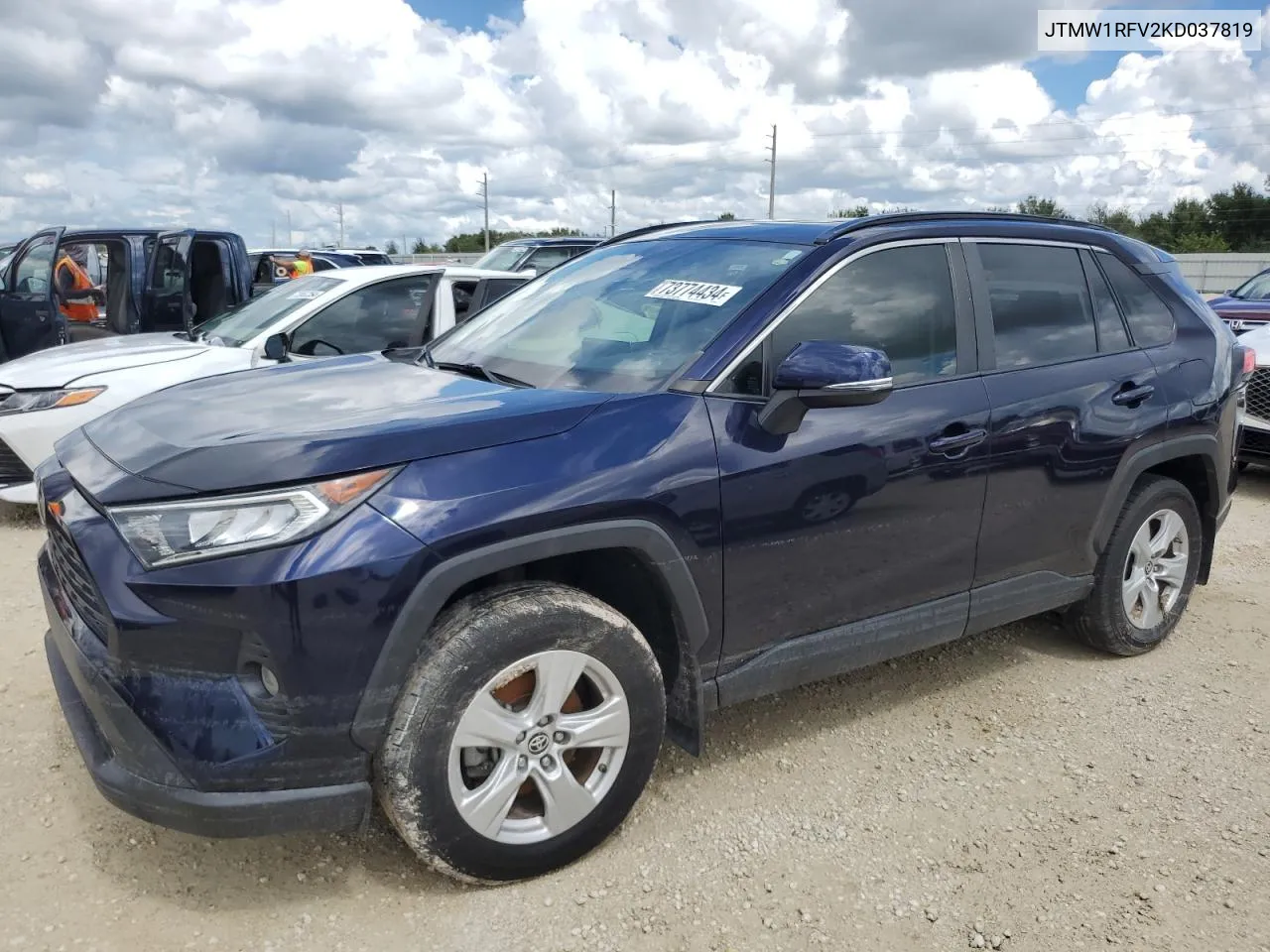 JTMW1RFV2KD037819 2019 Toyota Rav4 Xle