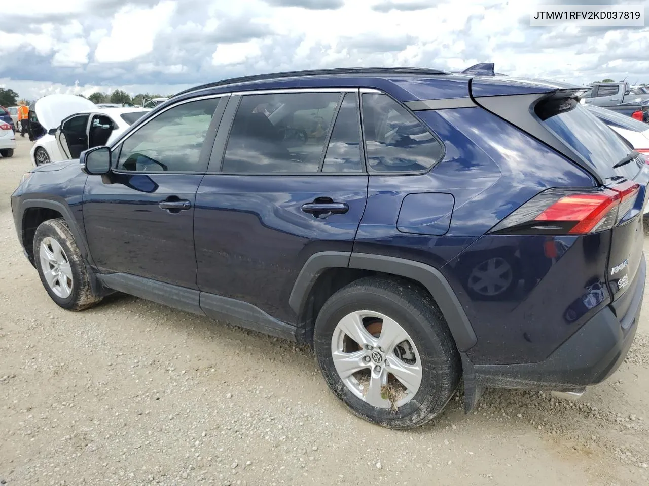 2019 Toyota Rav4 Xle VIN: JTMW1RFV2KD037819 Lot: 73774434