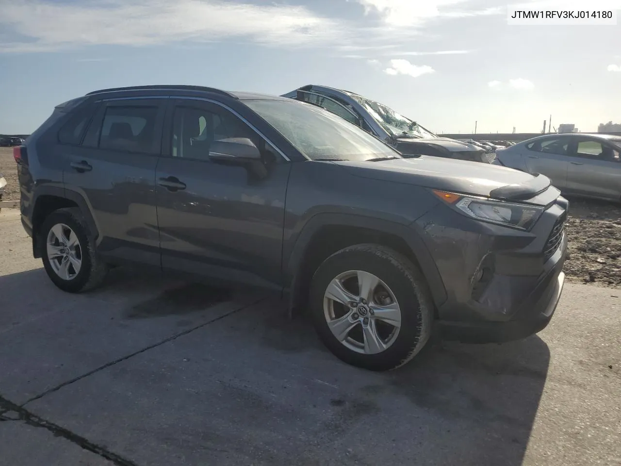 2019 Toyota Rav4 Xle VIN: JTMW1RFV3KJ014180 Lot: 75167794