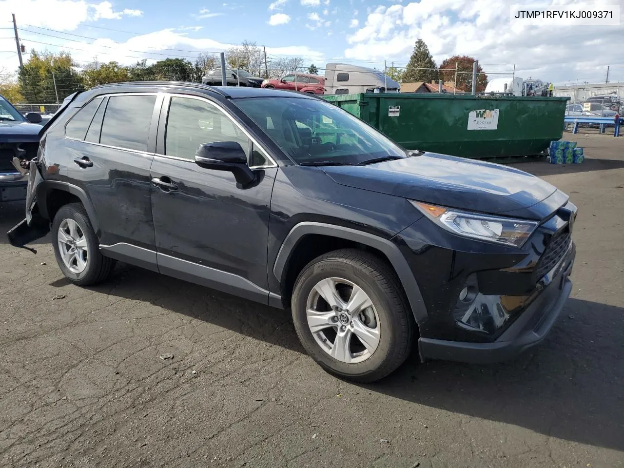 JTMP1RFV1KJ009371 2019 Toyota Rav4 Xle