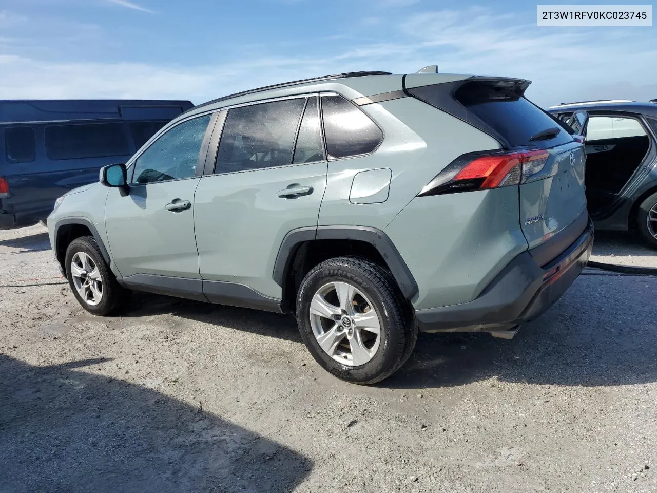 2019 Toyota Rav4 Xle VIN: 2T3W1RFV0KC023745 Lot: 76875564