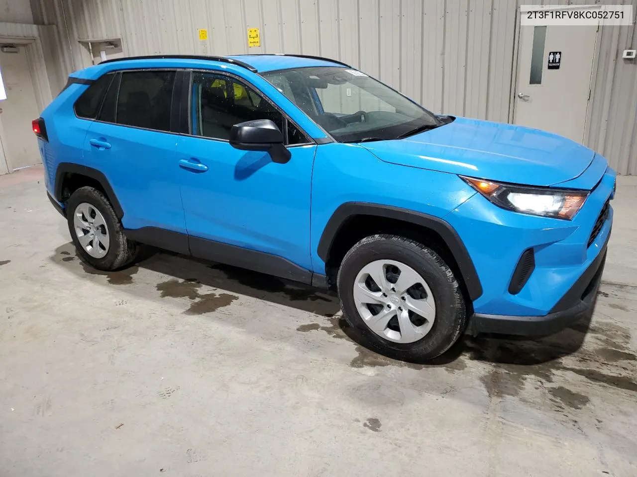 2019 Toyota Rav4 Le VIN: 2T3F1RFV8KC052751 Lot: 77075444