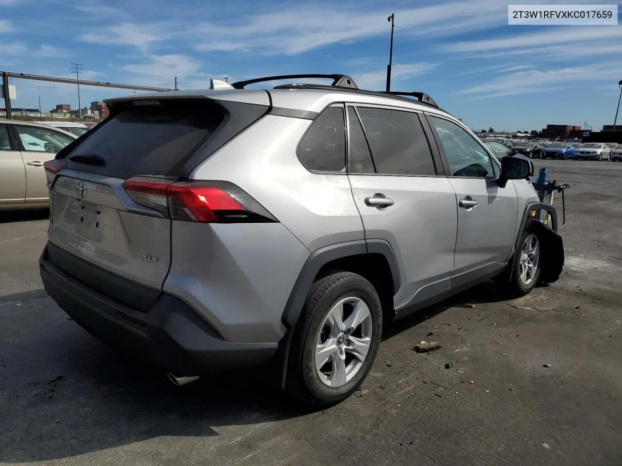 2T3W1RFVXKC017659 2019 Toyota Rav4 Xle