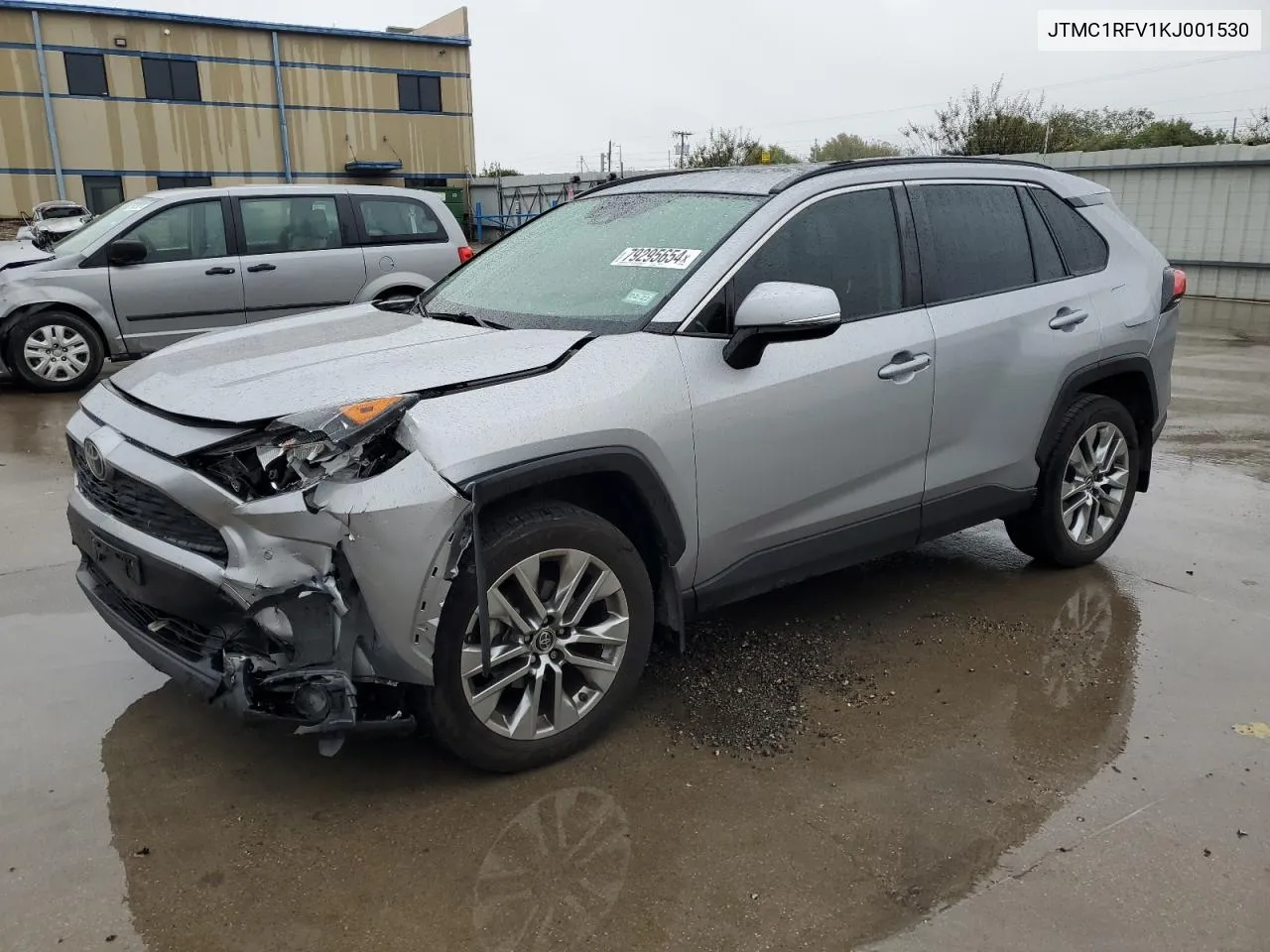 2019 Toyota Rav4 Xle Premium VIN: JTMC1RFV1KJ001530 Lot: 79295654