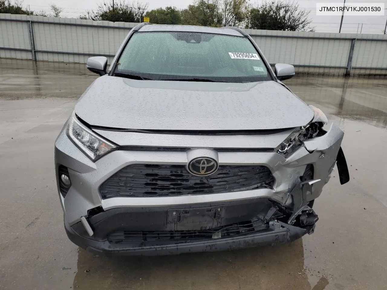 2019 Toyota Rav4 Xle Premium VIN: JTMC1RFV1KJ001530 Lot: 79295654