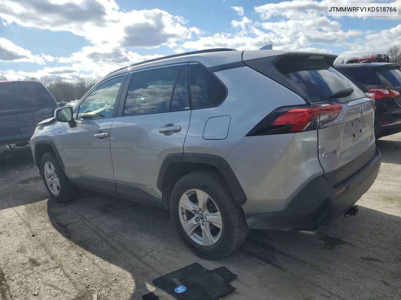 2019 Toyota Rav4 Le VIN: JTMMWRFV1KD518766 Lot: 80274104